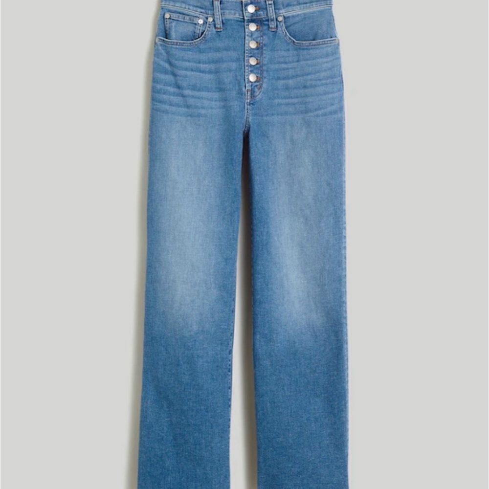 Madewell High-Rise Button-Fly Jeans in Light Blue Wash